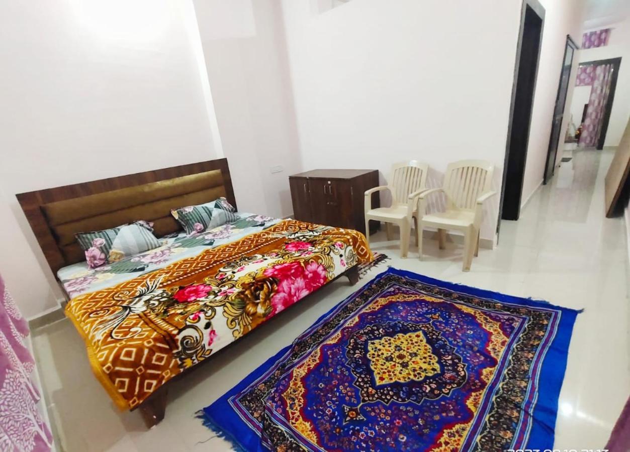 Deviksha Home Stay Ujjain Zewnętrze zdjęcie