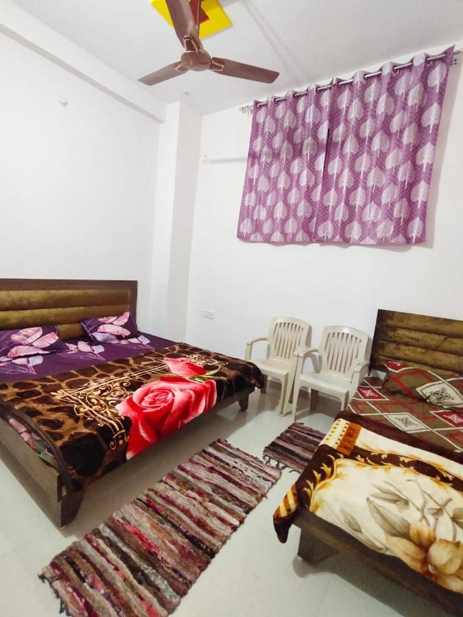 Deviksha Home Stay Ujjain Zewnętrze zdjęcie