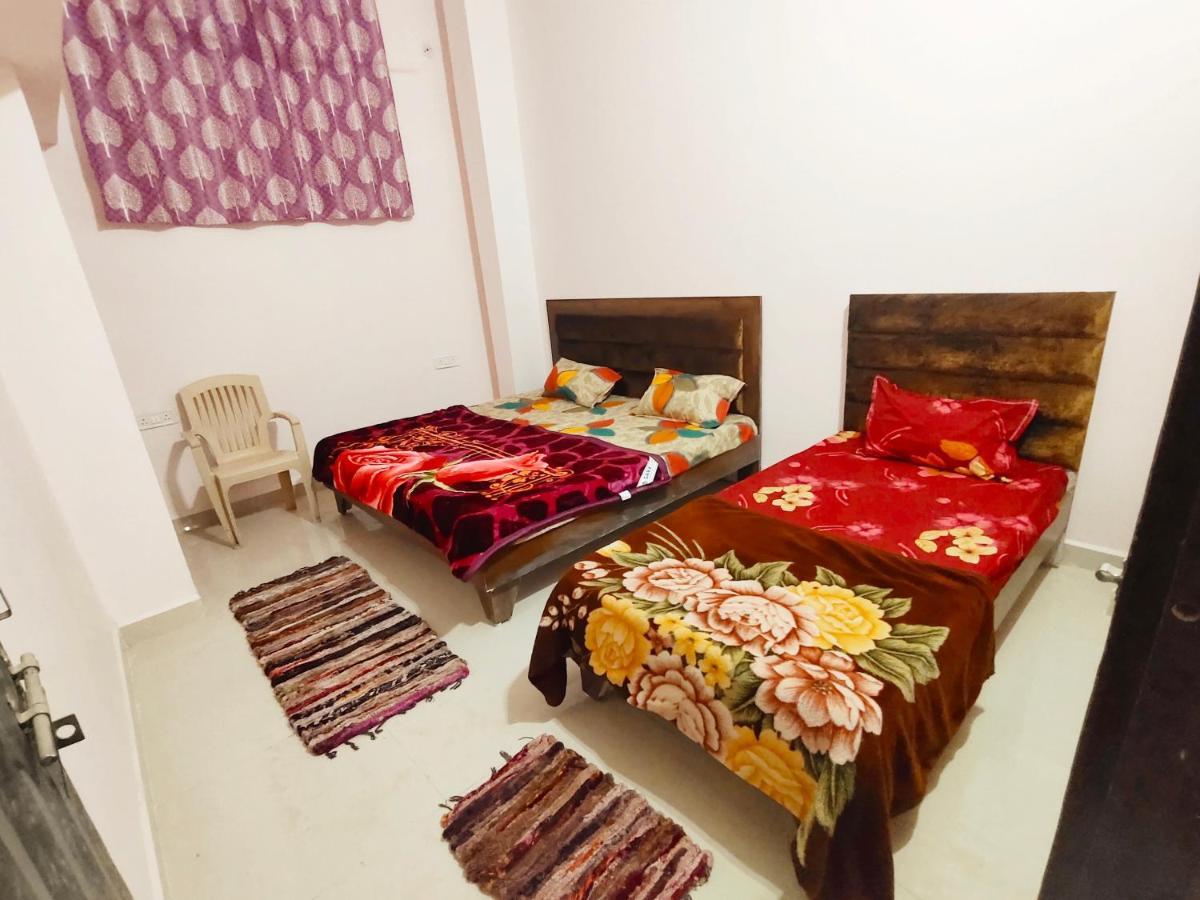 Deviksha Home Stay Ujjain Zewnętrze zdjęcie