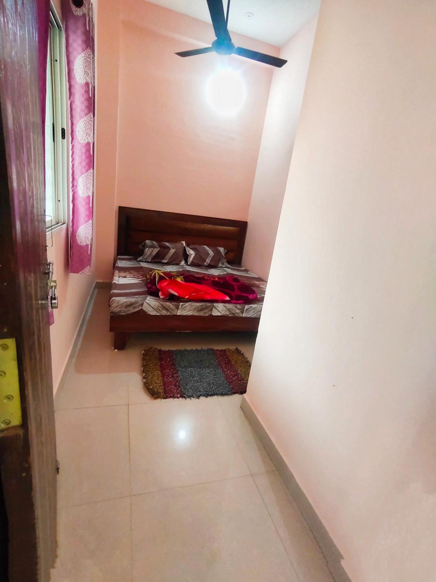 Deviksha Home Stay Ujjain Zewnętrze zdjęcie