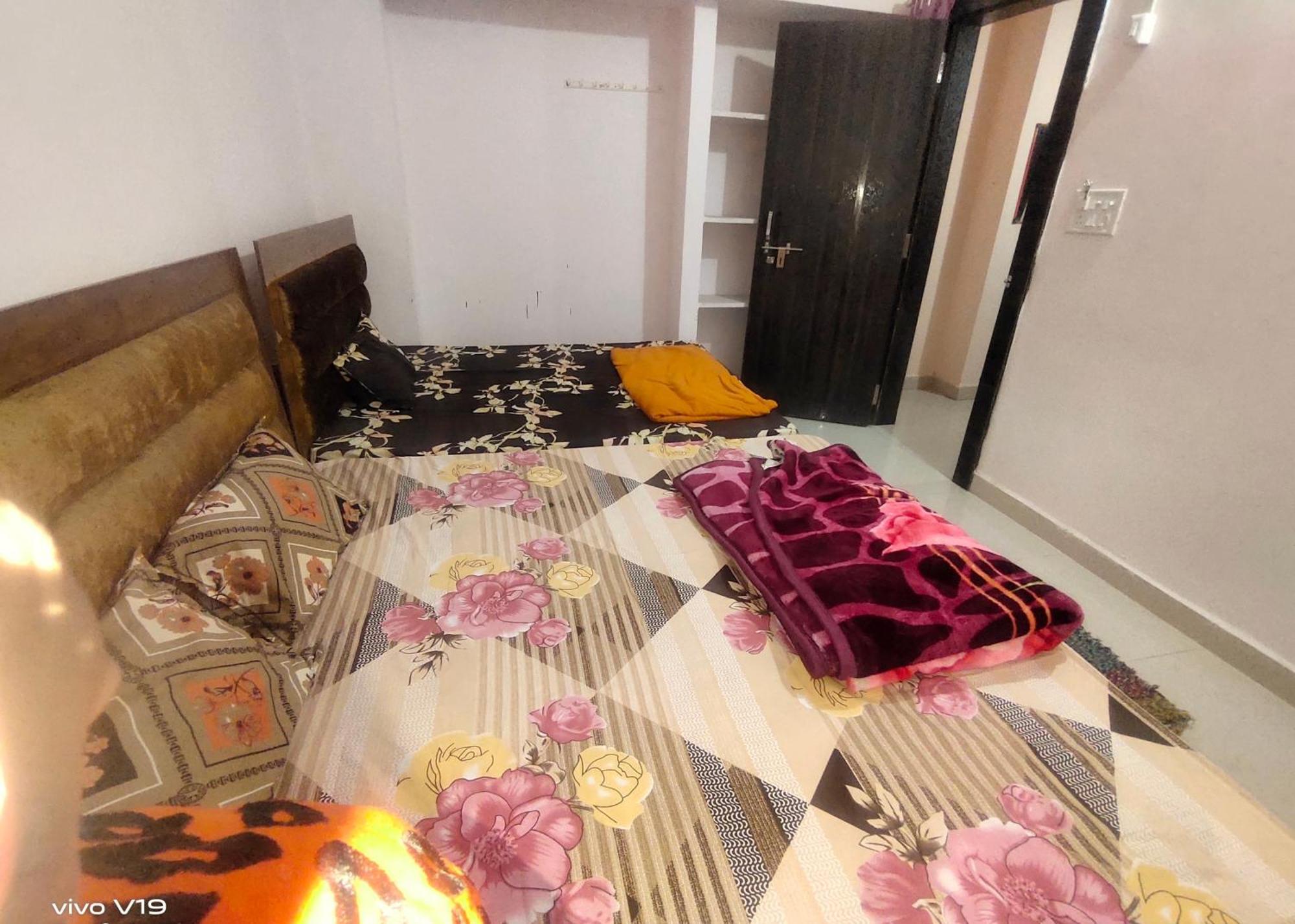 Deviksha Home Stay Ujjain Zewnętrze zdjęcie