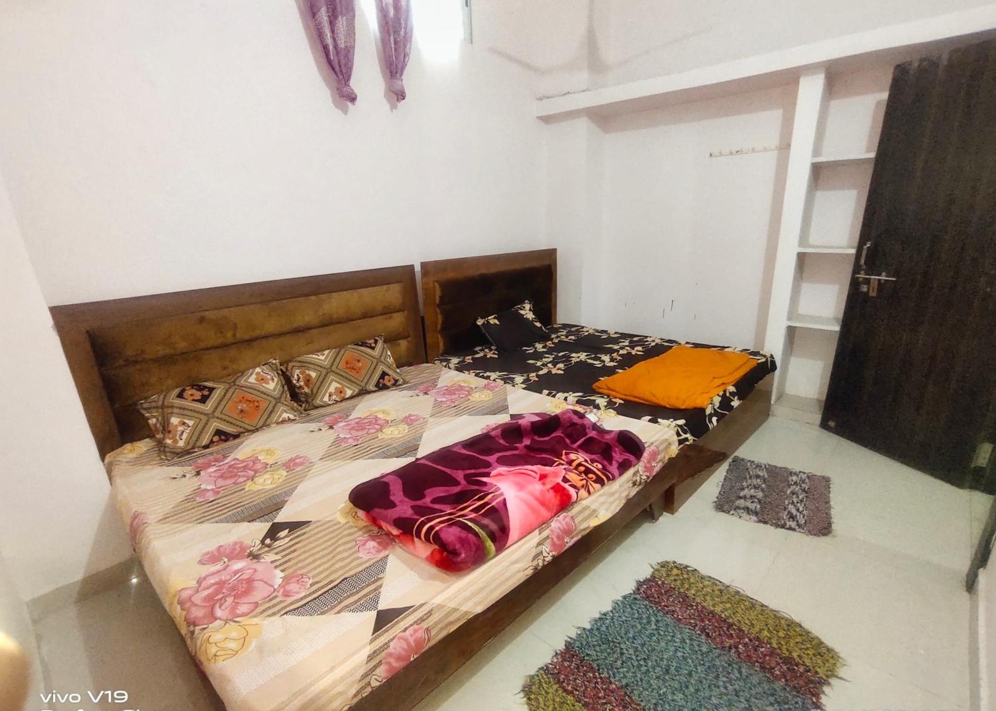 Deviksha Home Stay Ujjain Zewnętrze zdjęcie