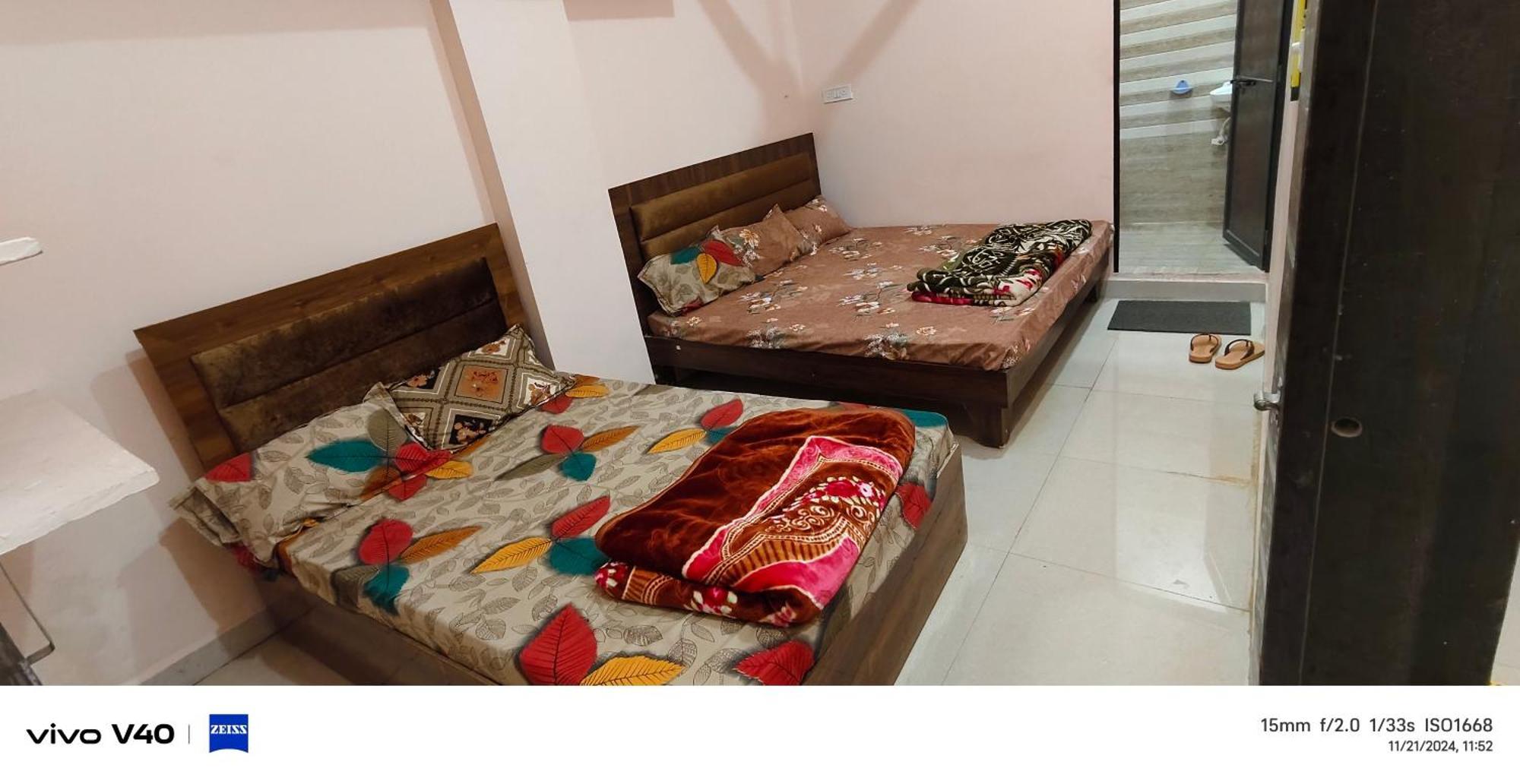 Deviksha Home Stay Ujjain Zewnętrze zdjęcie